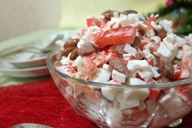 Салат из фасоли в томатном соусе рецепт с очень вкусный Салат из фасоли в томатном соусе рецепт с очень вкусный