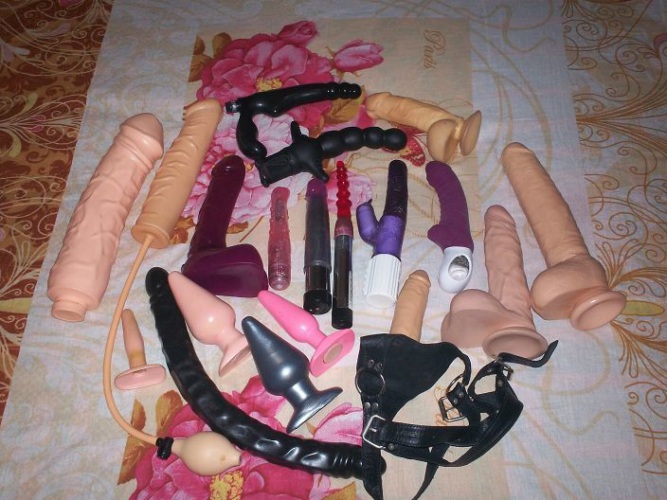 Коллекция секс игрушек жены фото