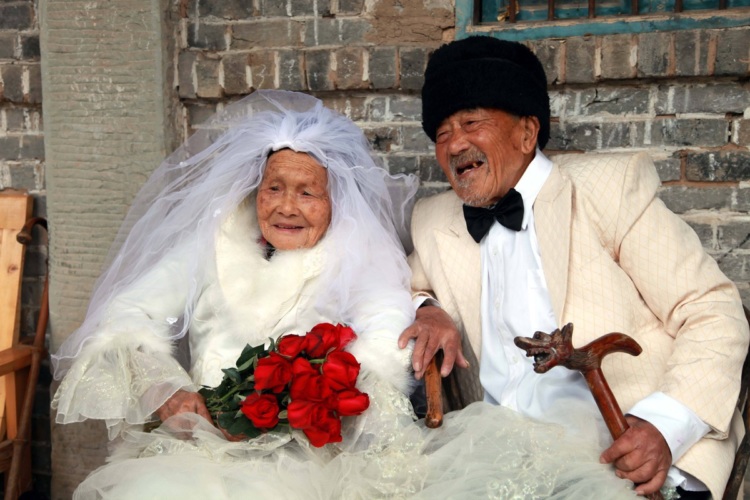Кто женится на бабках