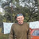 Знакомства: Макс, 46 лет, Солигорск
