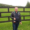 Знакомства: Виктор, 33 года, Альметьевск